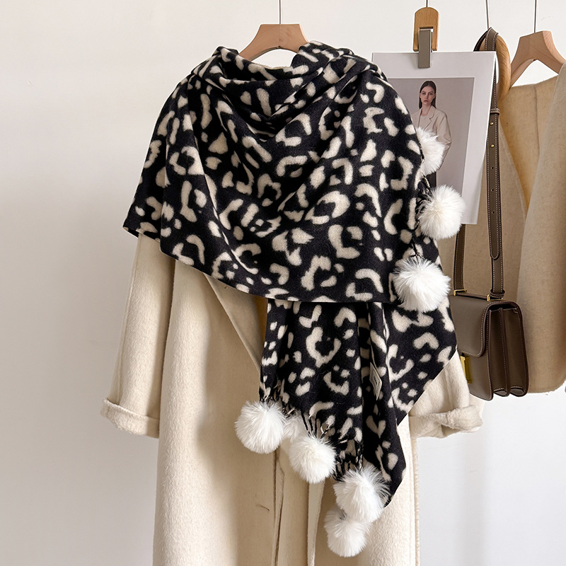 New Luxury Winter Leopard Two- - Shawl Wrap Winter recensione e prezzo