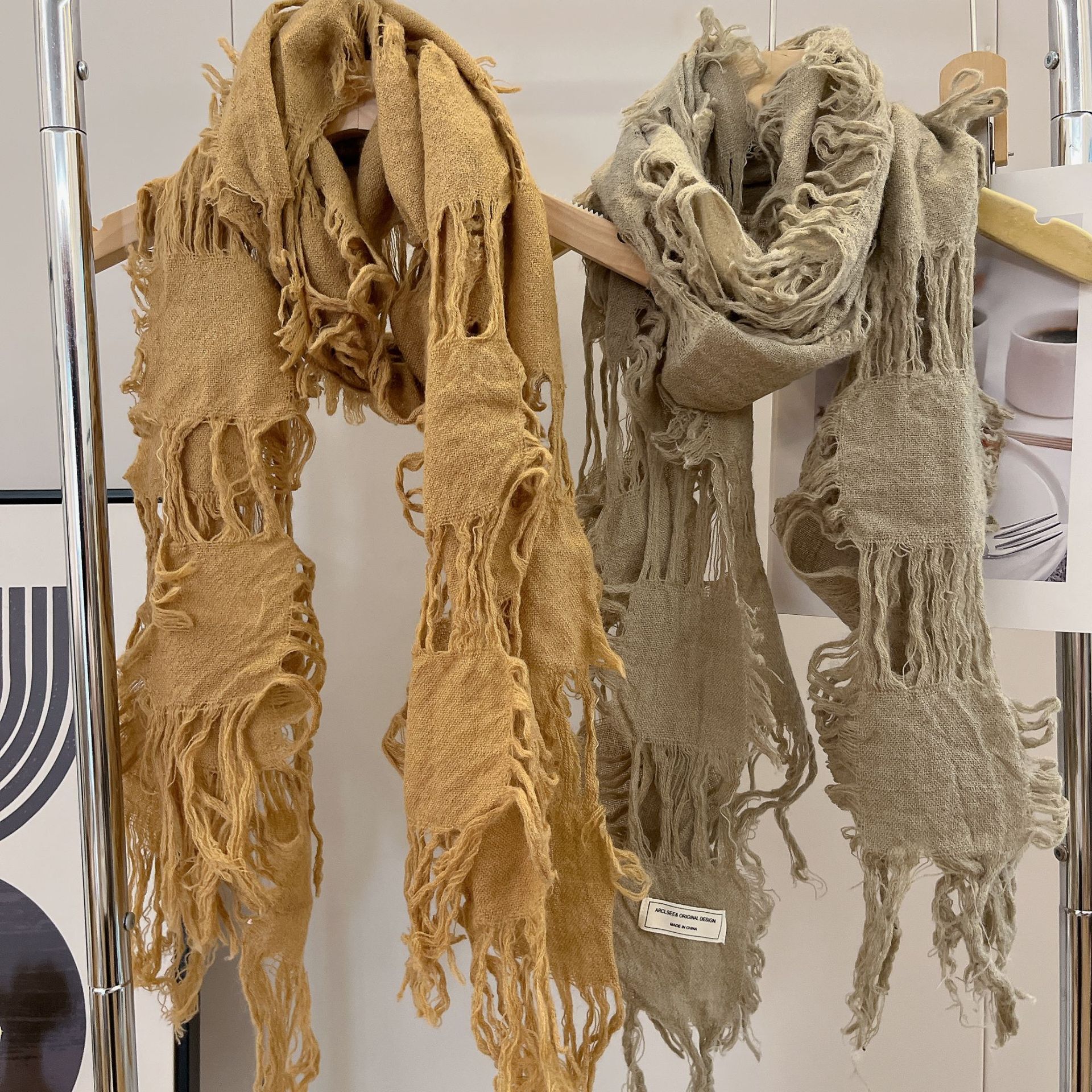 2025 New Fashion Ripped Hole T - Wool Scarf Men recensione e prezzo